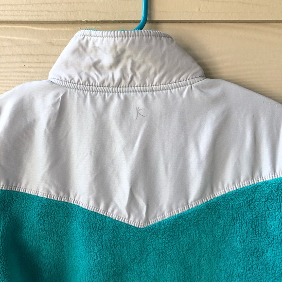 ❤ Danskin Now Turquoise Fuzzy Zip Up Sweater - Picture 5 of 5